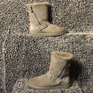 Women’s UGG Boots   Gently worn
